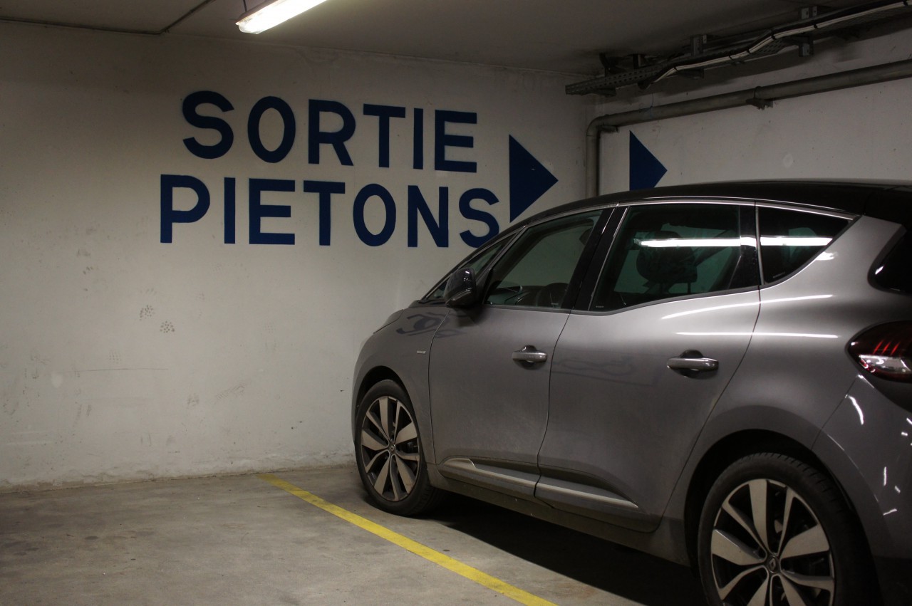 Expulsion d'un squatteur de place de parking